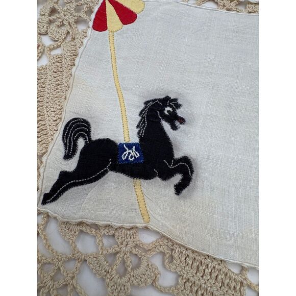 MCM 2 Madeira Linen Cocktail Napkins Carousel Horses Appliqued Circus - Picture 8 of 8